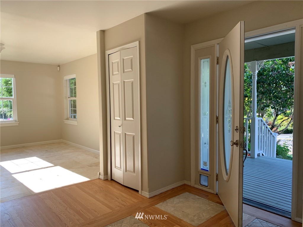 1005 SW 120 Street