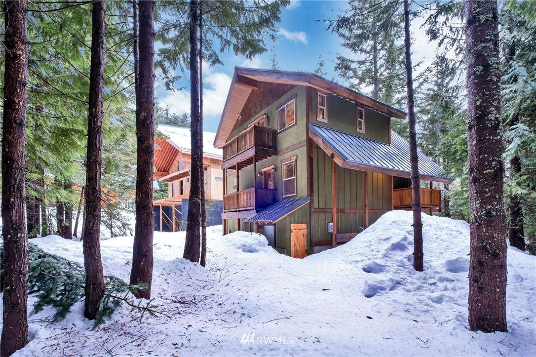 360 Rampart Drive