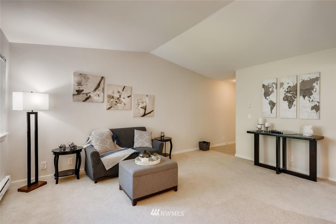 15415 35th Avenue W E303
