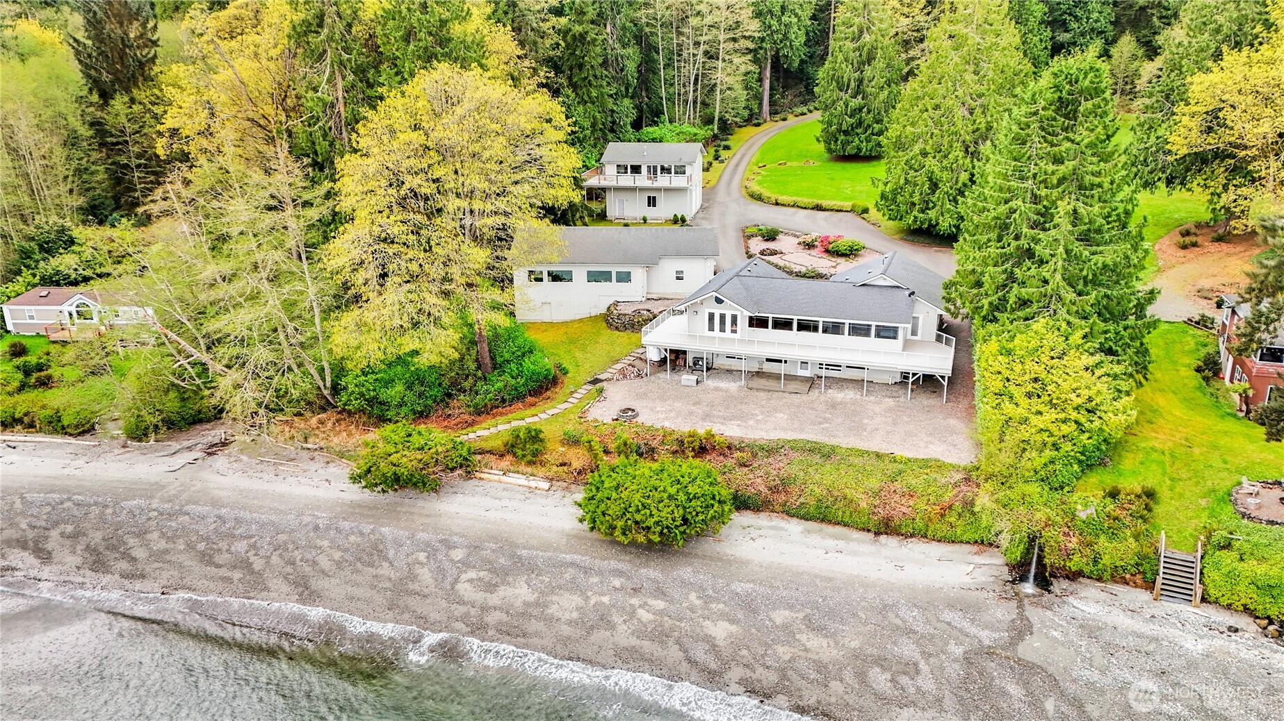 131 S Bay Way