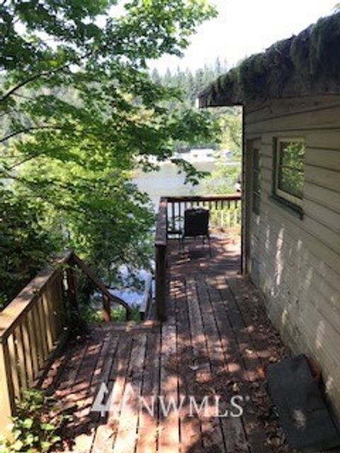 38804 Ski park Road Eatonville WA 98328