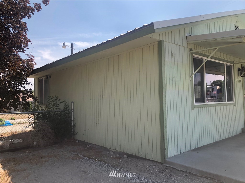 110 N 4th Street