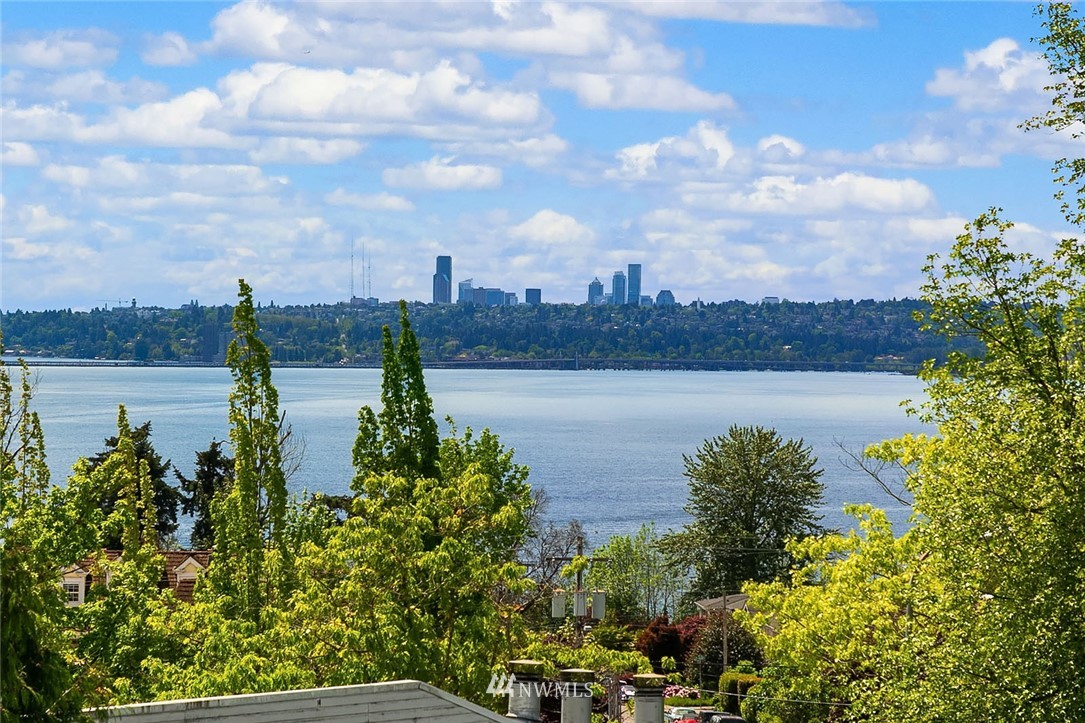 21 9th Avenue