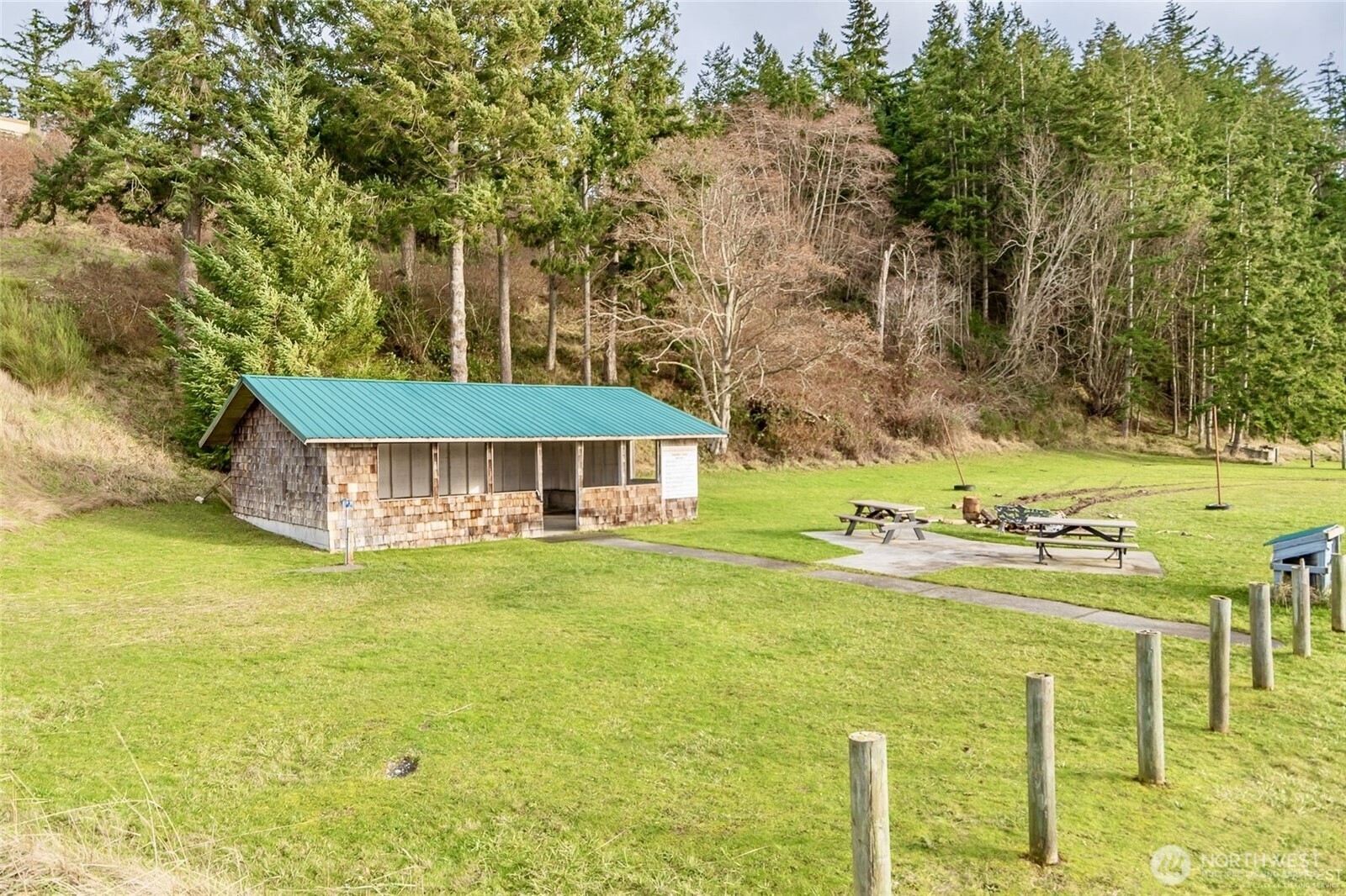 3624 East Harbor Road