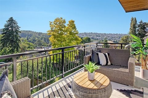 4757 22nd Avenue SW Seattle WA 98106