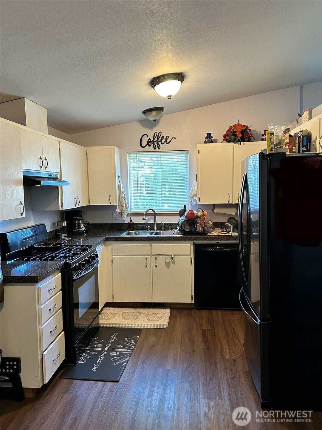 1206 Crystal Lane