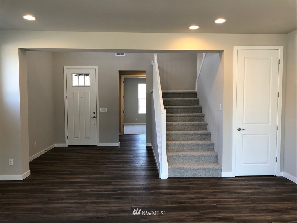 5638 13th (Lot 16) Street Ct NE