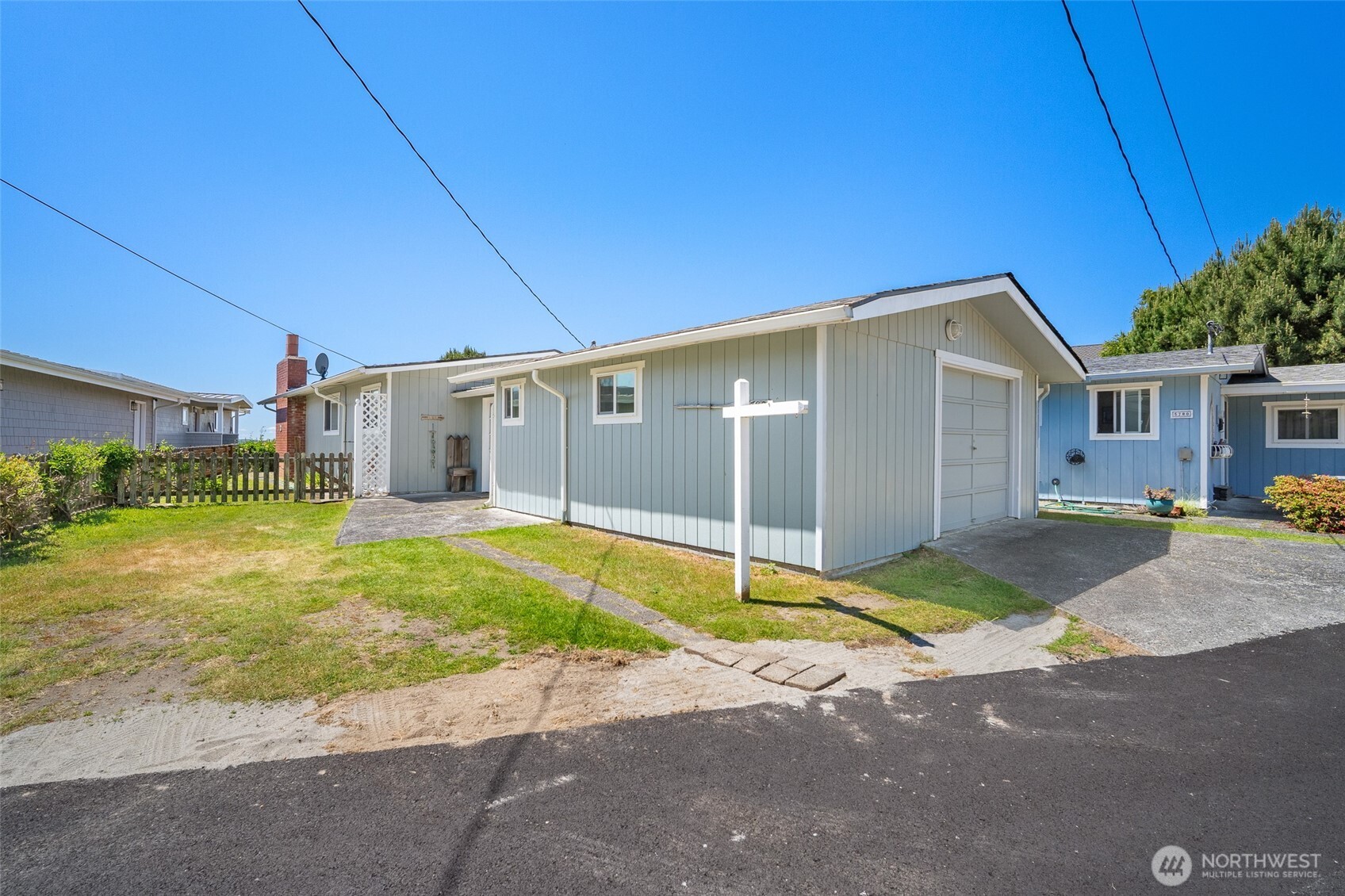 5782 Menlo Beach Lane