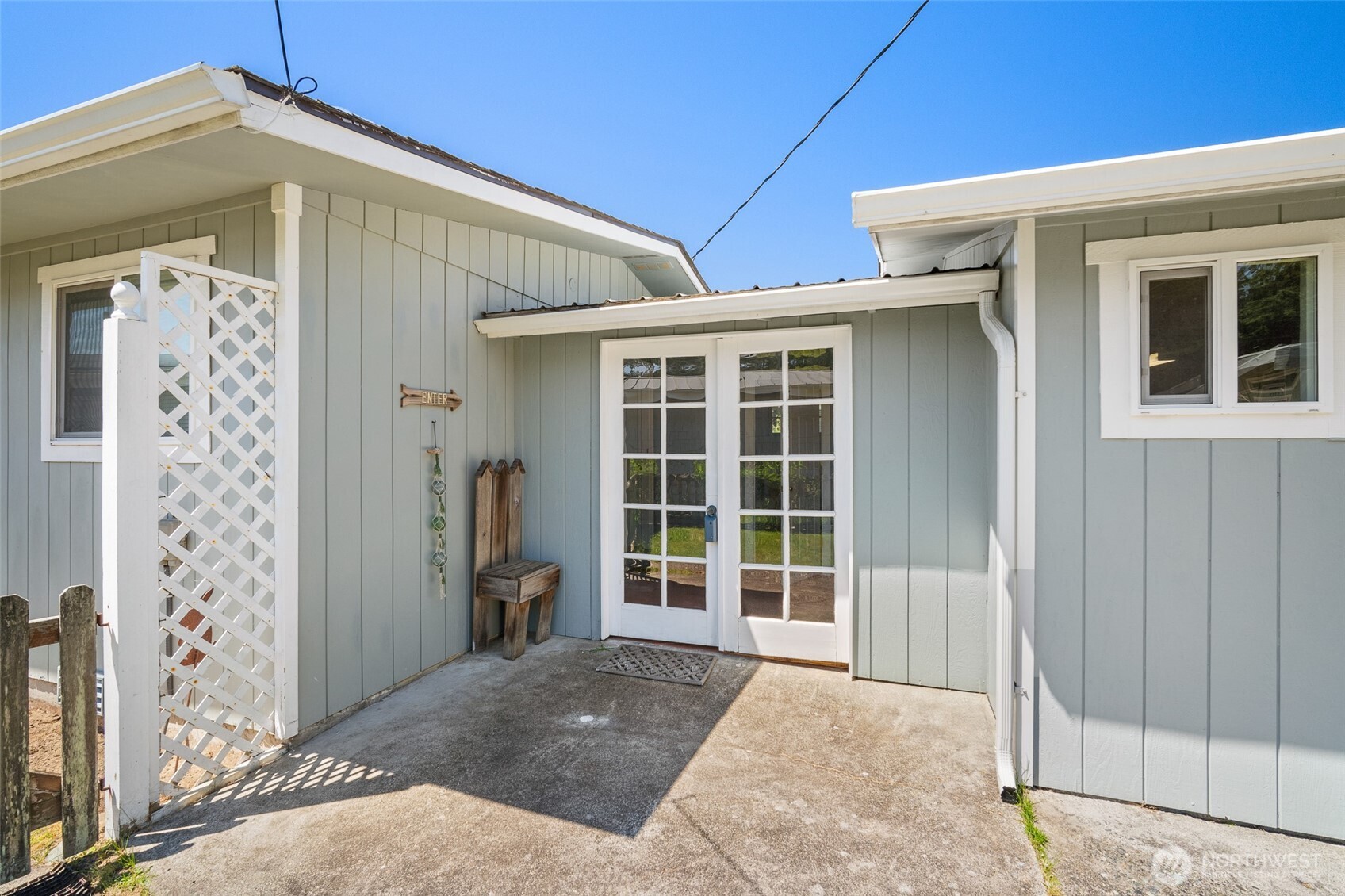 5782 Menlo Beach Lane