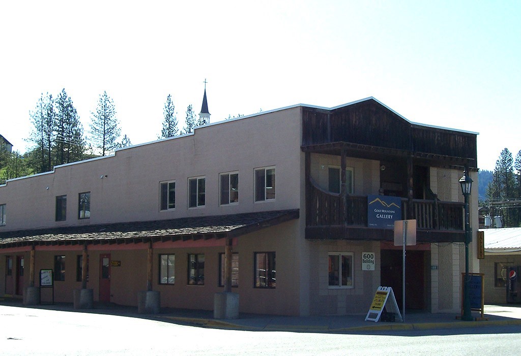 600 S Clark Avenue