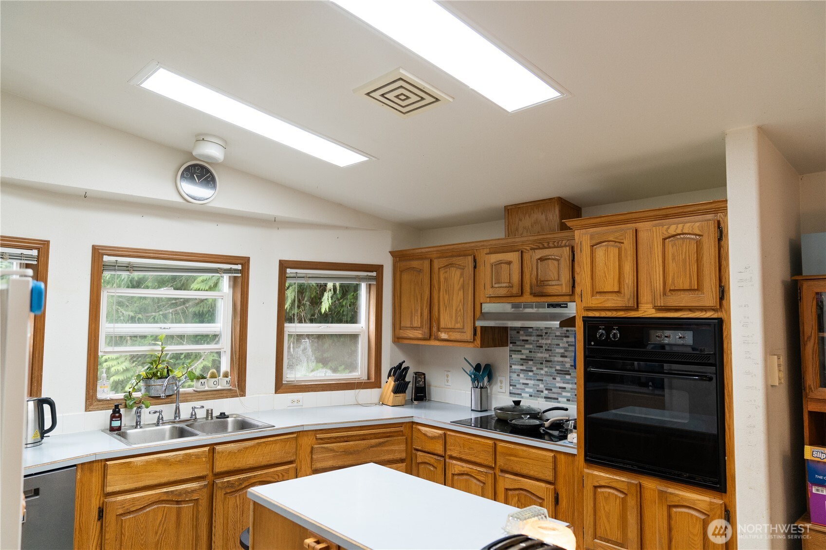 301 W Alder Drive