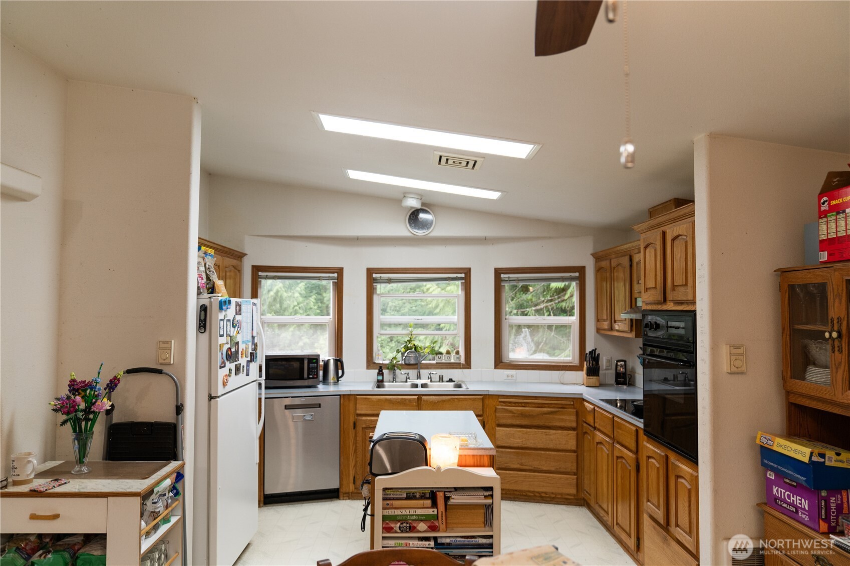 301 W Alder Drive
