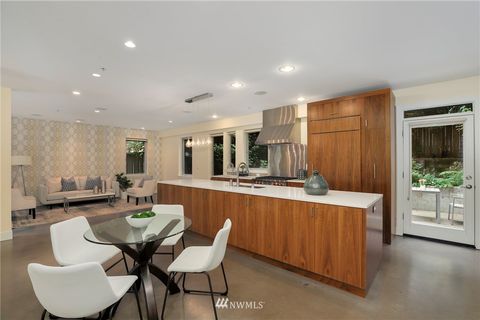730 Boylston Avenue E Apt B Seattle WA 98102