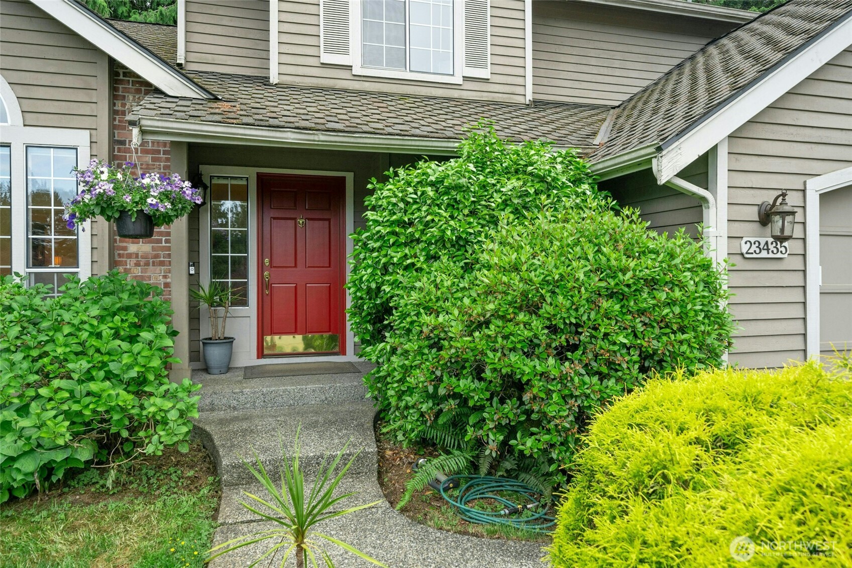 23435 NE 28th Place