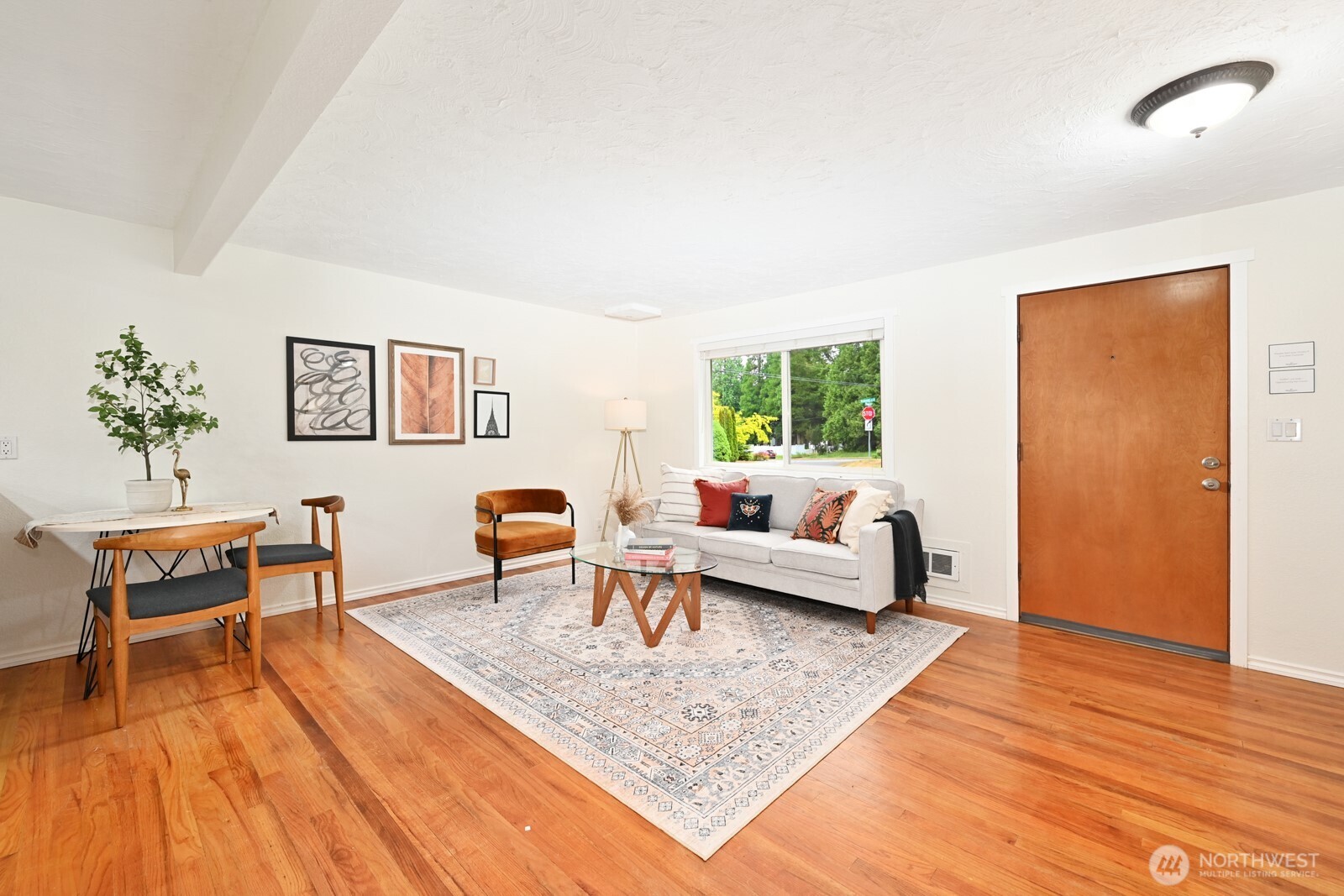 13804 Redmond Way