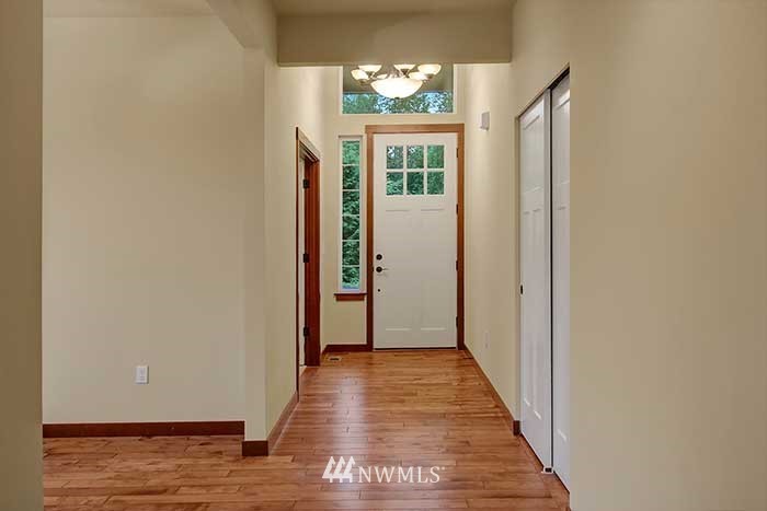 6408 196th Drive NE