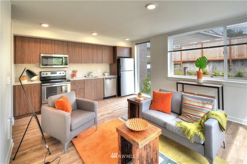 1601 N 45th Street 214 Seattle WA 98103