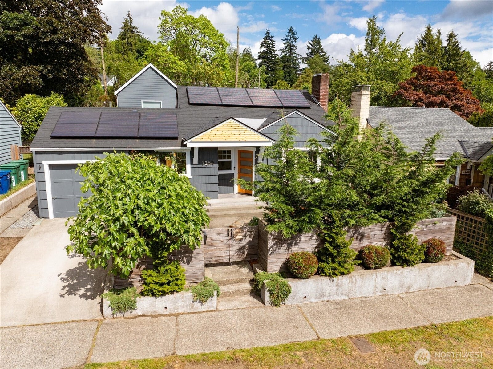 7264 27th Avenue NE - Image 1