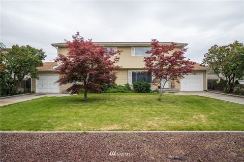 608 11th Street NE East Wenatchee WA 98802