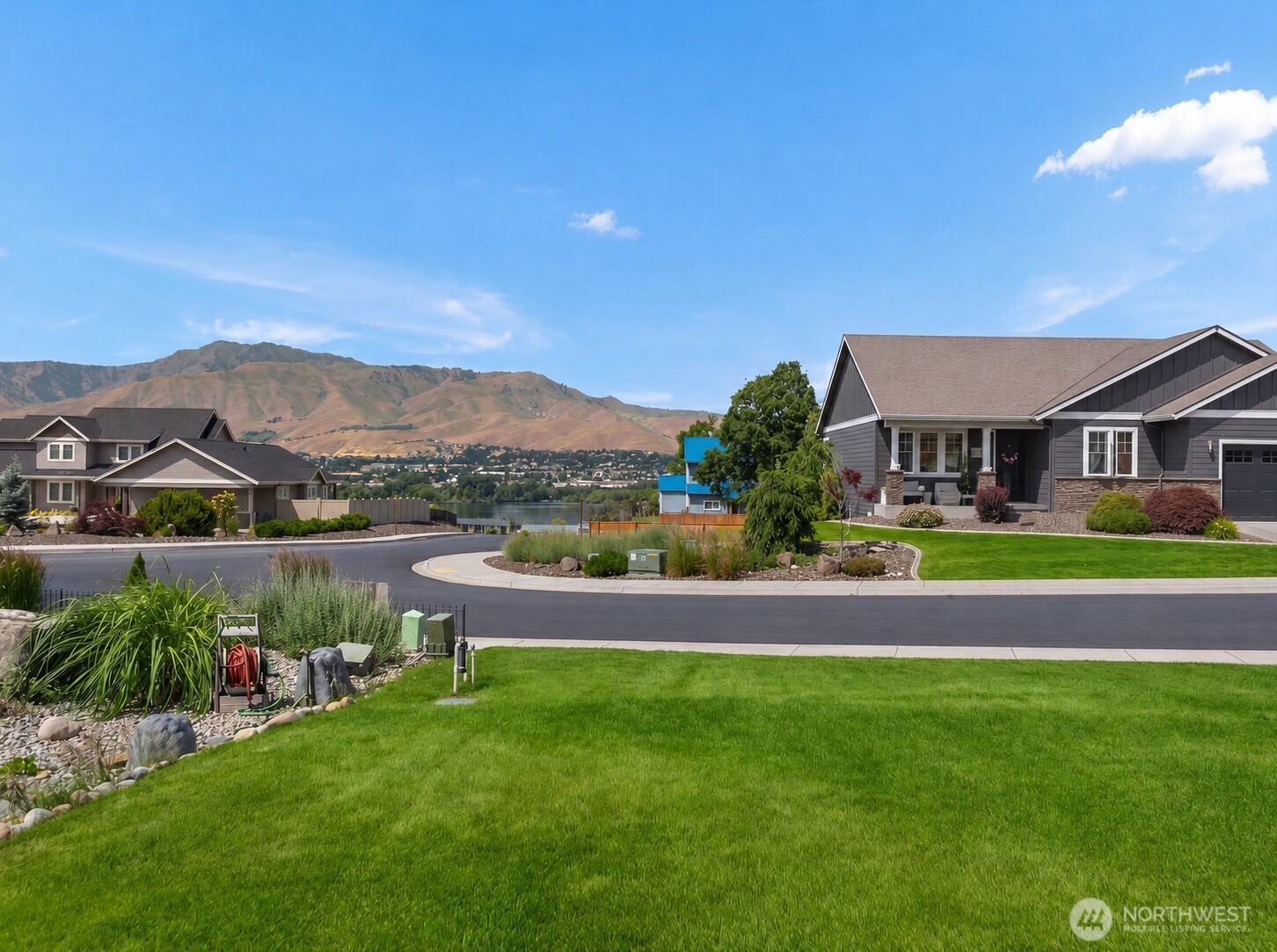 3113 NW Delcon Court