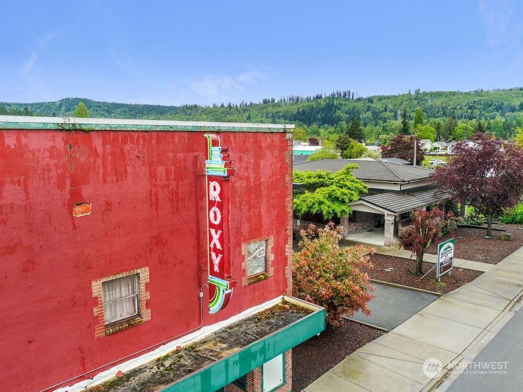 115 Mashell Avenue S