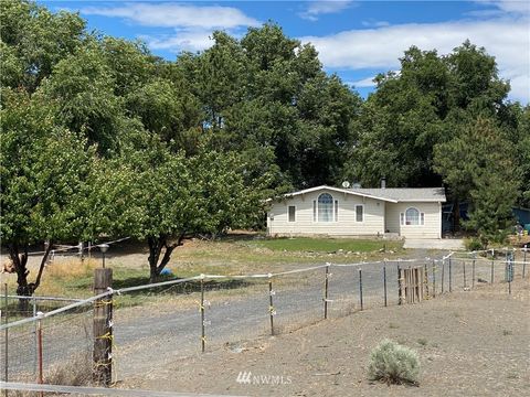 5672 N Frontage Road E Moses Lake WA 98837