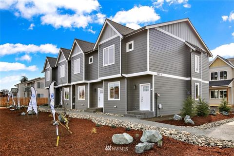 5698 Sunstone Place 104 Ferndale WA 98248