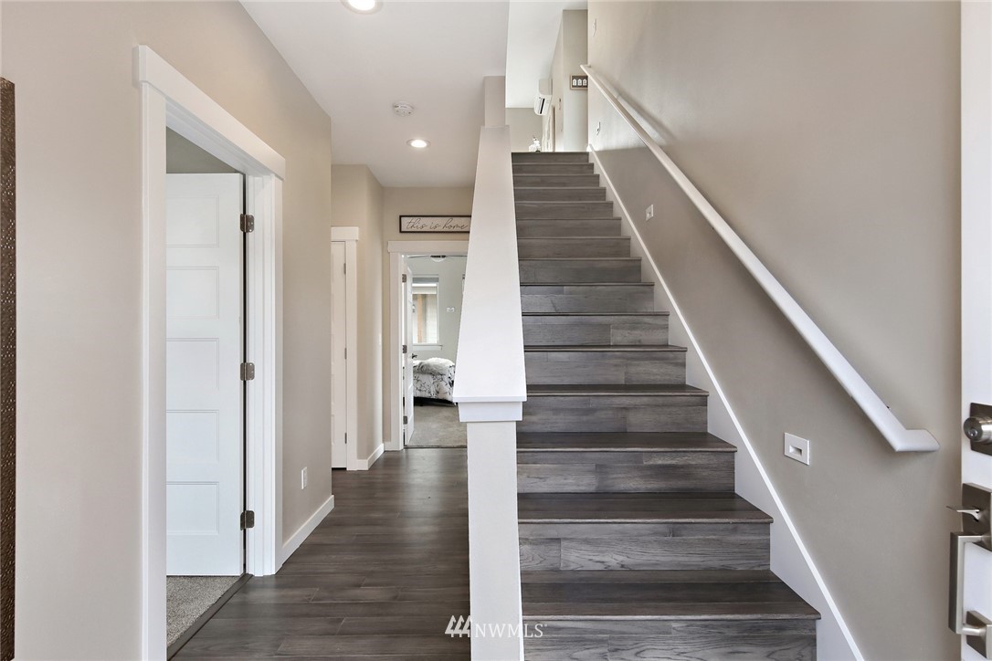 5698 Sunstone Place 104