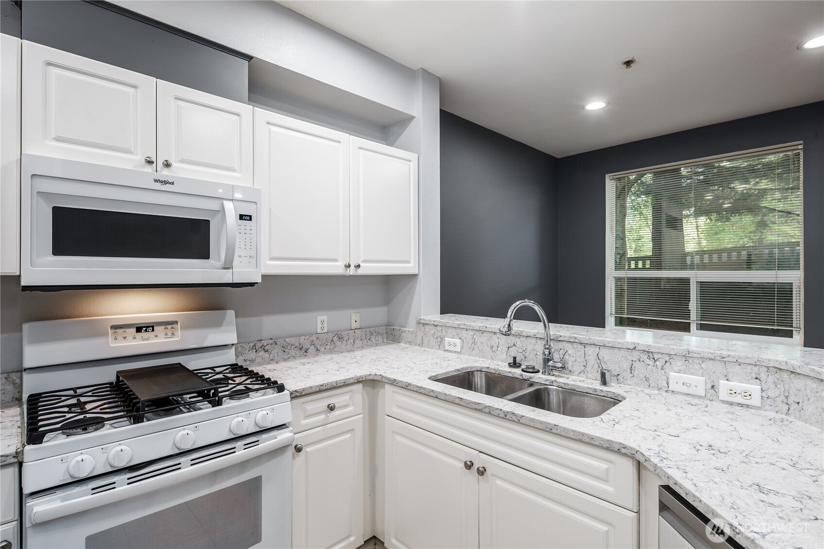 12530 Admiralty Way F103