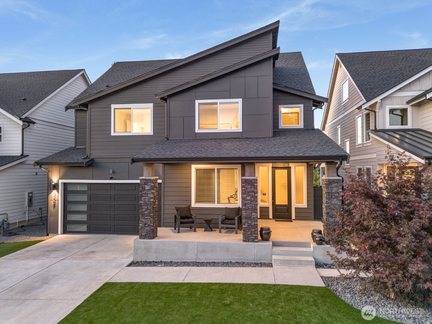 2302 29th Street Pl SE