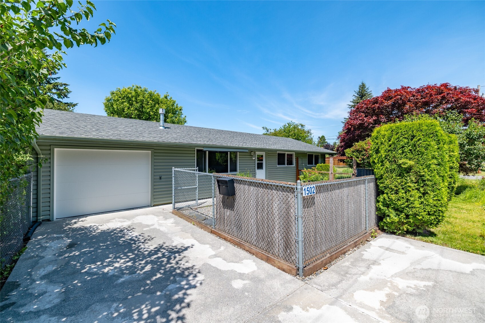 1502 5TH Street