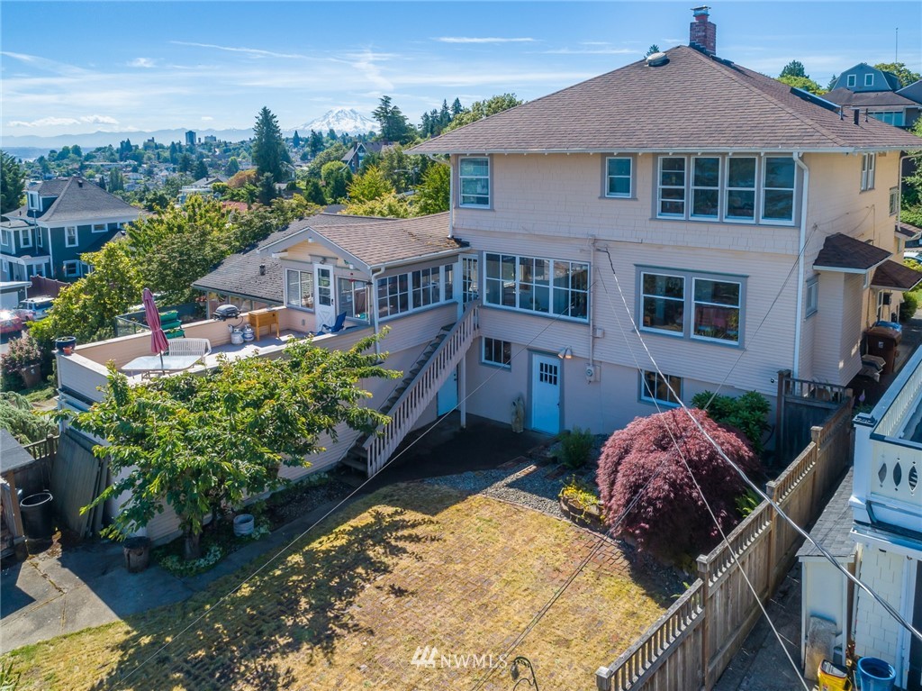 3007 N 30th Street