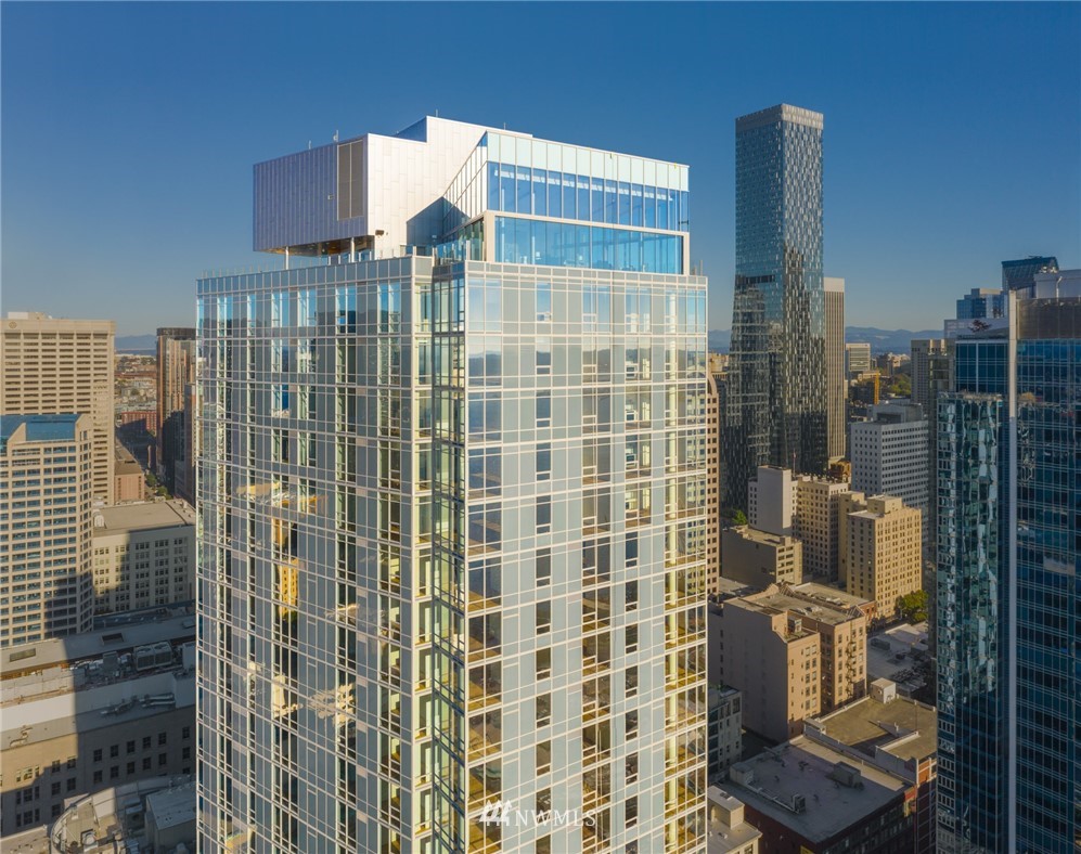 121 Stewart Street 508
