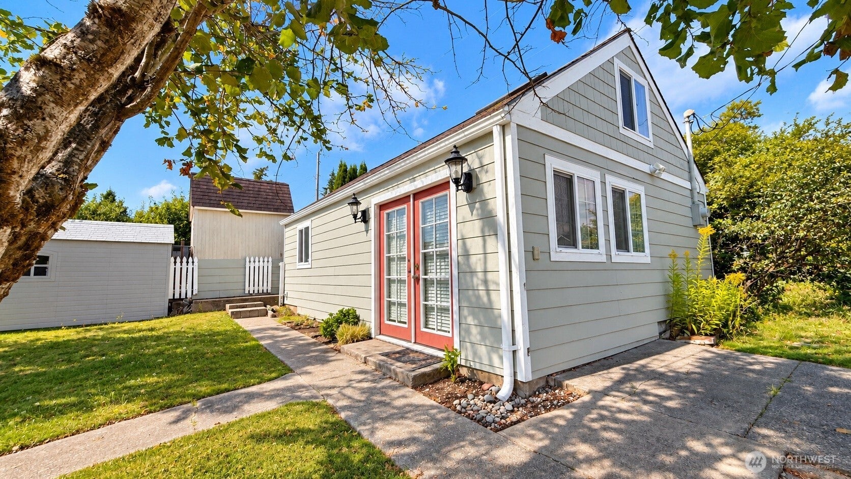 419 Northshore Drive