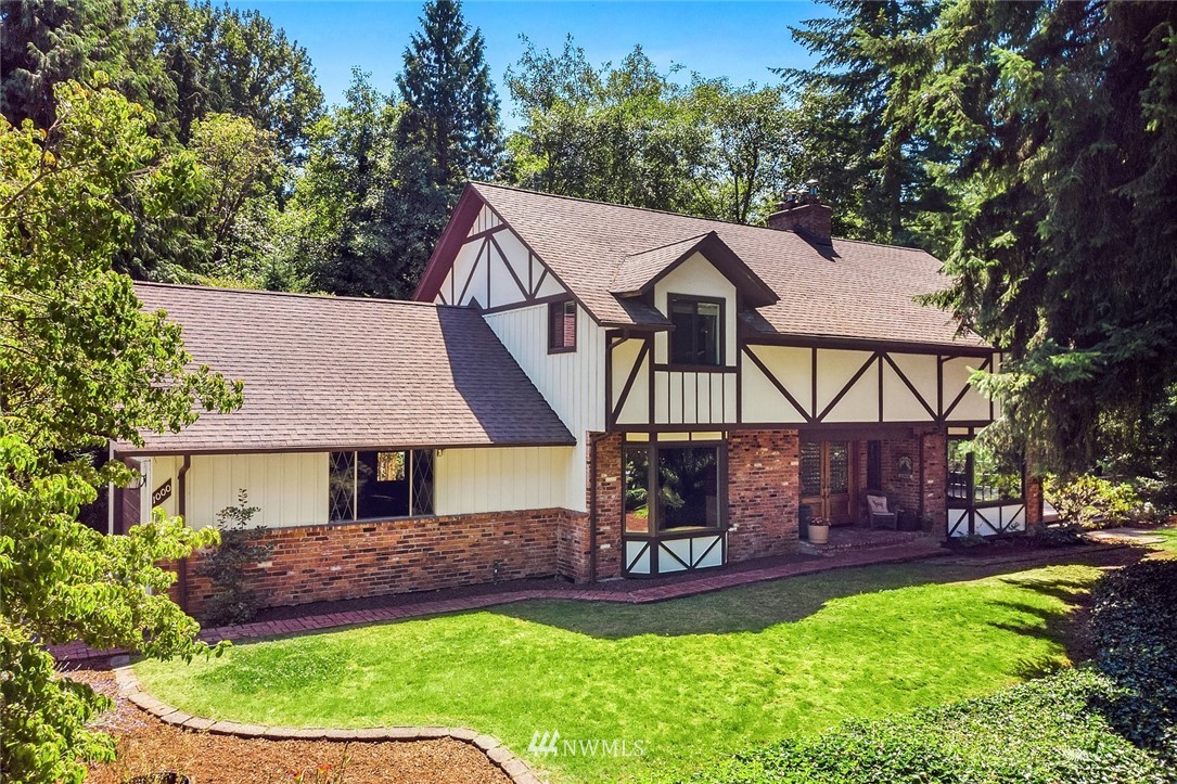 1000 SW Eastbrook Road