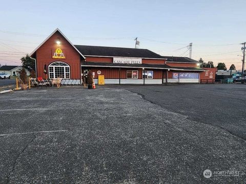 203 W Main Street Elma WA 98541