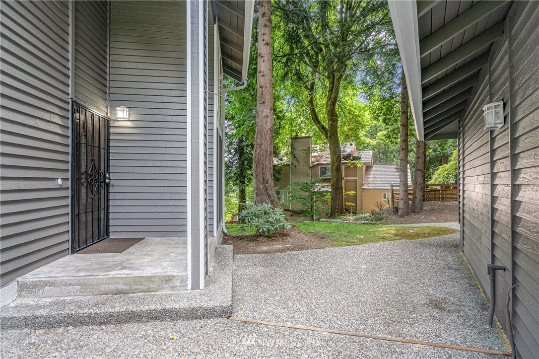 21811 4th Avenue SE