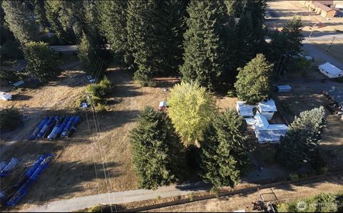 112 Combs Road Packwood WA 98361