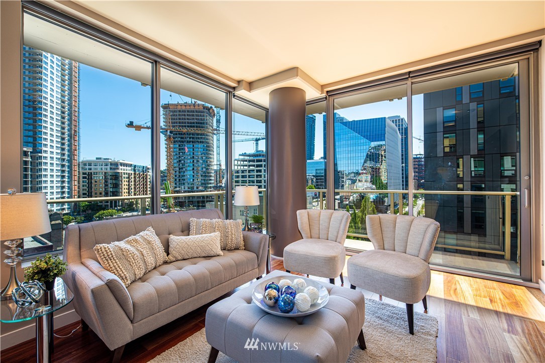 910 Lenora Street 1103