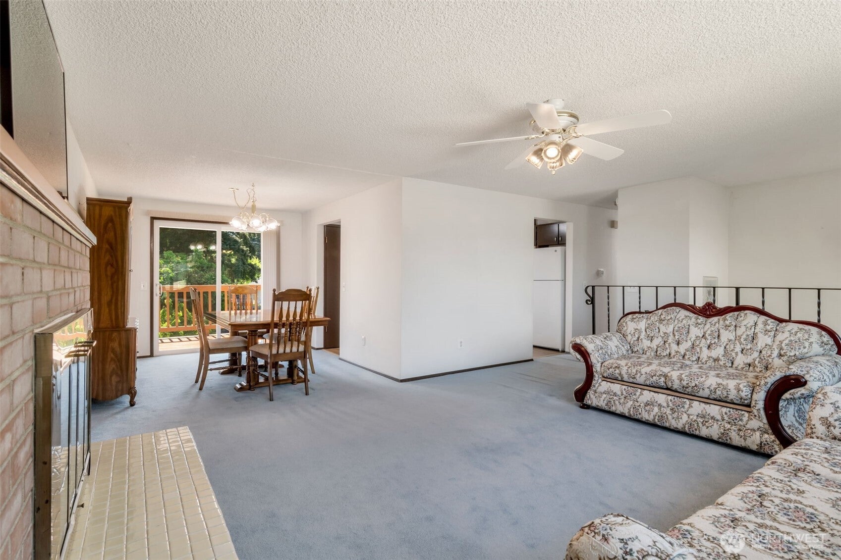 18925 49th Place W