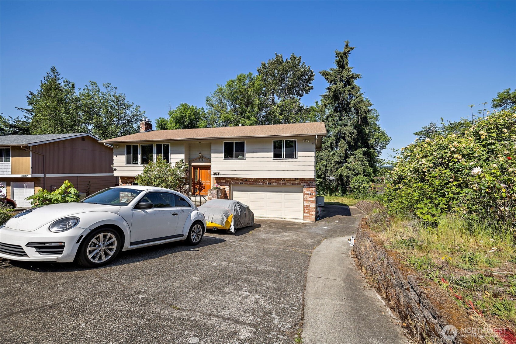 2521 Talbot Crest Drive S