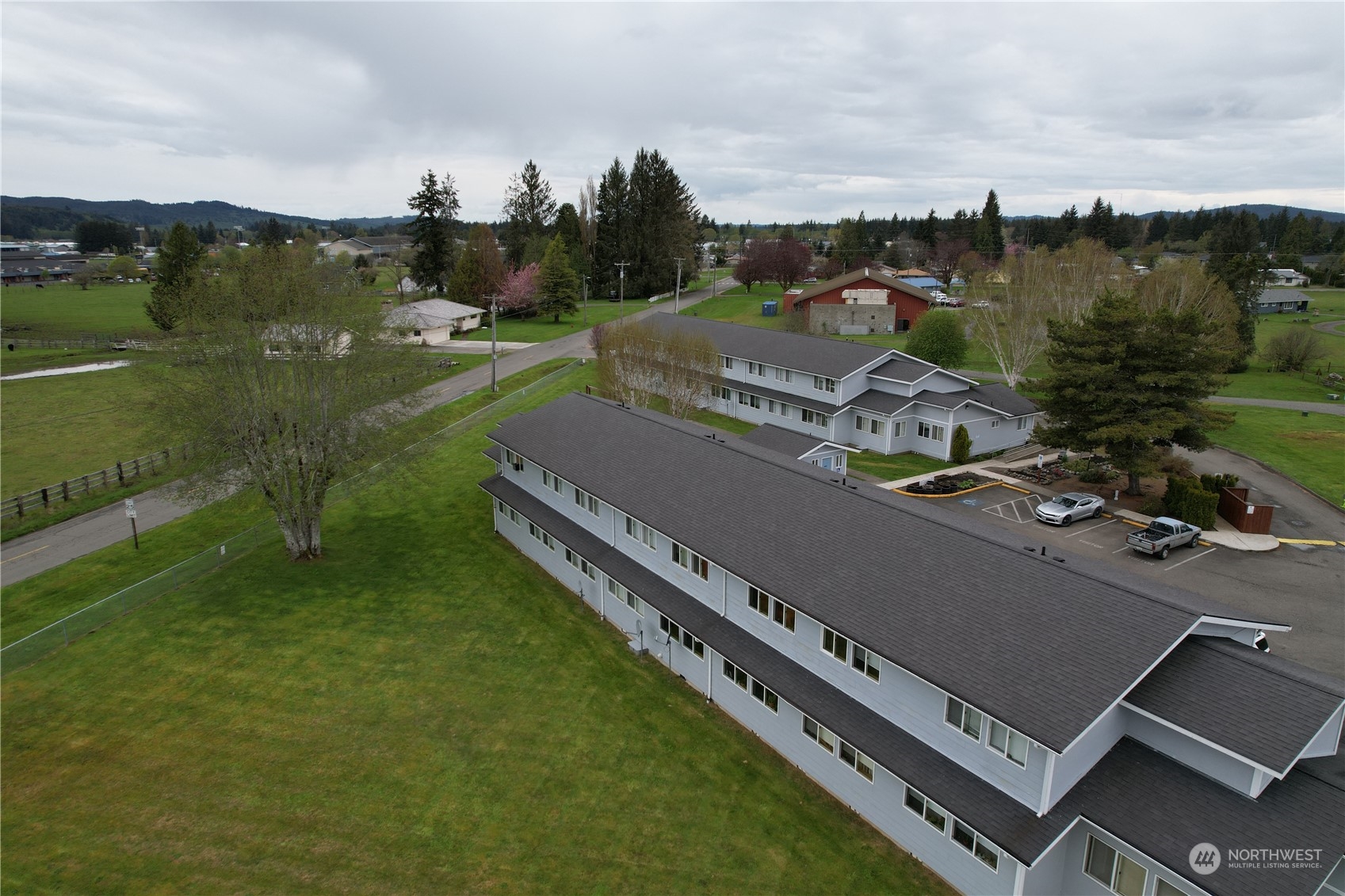 821 E Division Street