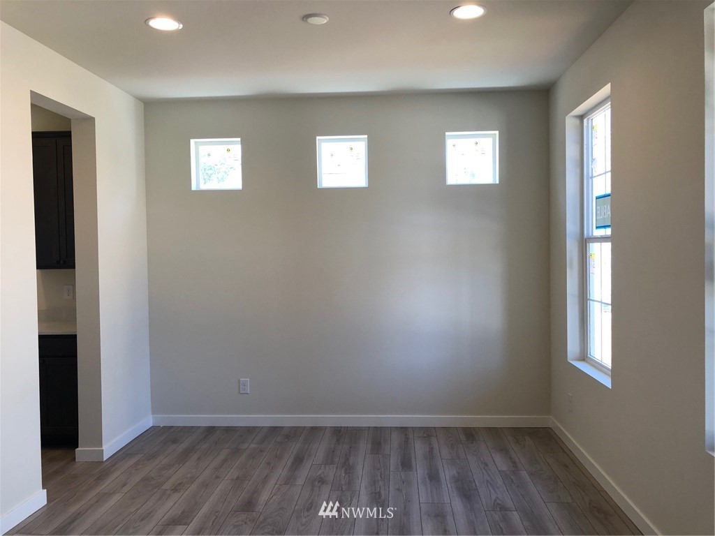 5648 13th (Lot 28) Street Ct NE