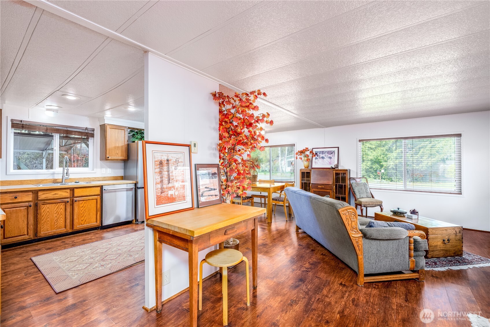 2016 Queen Anne Place