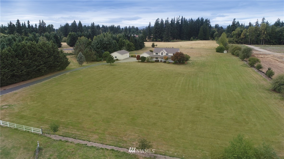 13520 NE 181st Circle