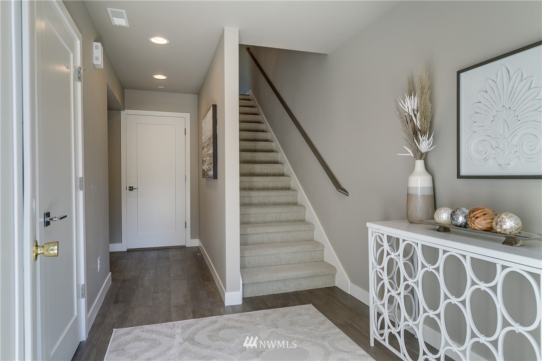 17720 80th Avenue NE 104
