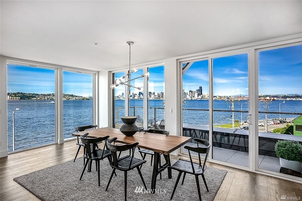 1118 Alki Avenue SW 202