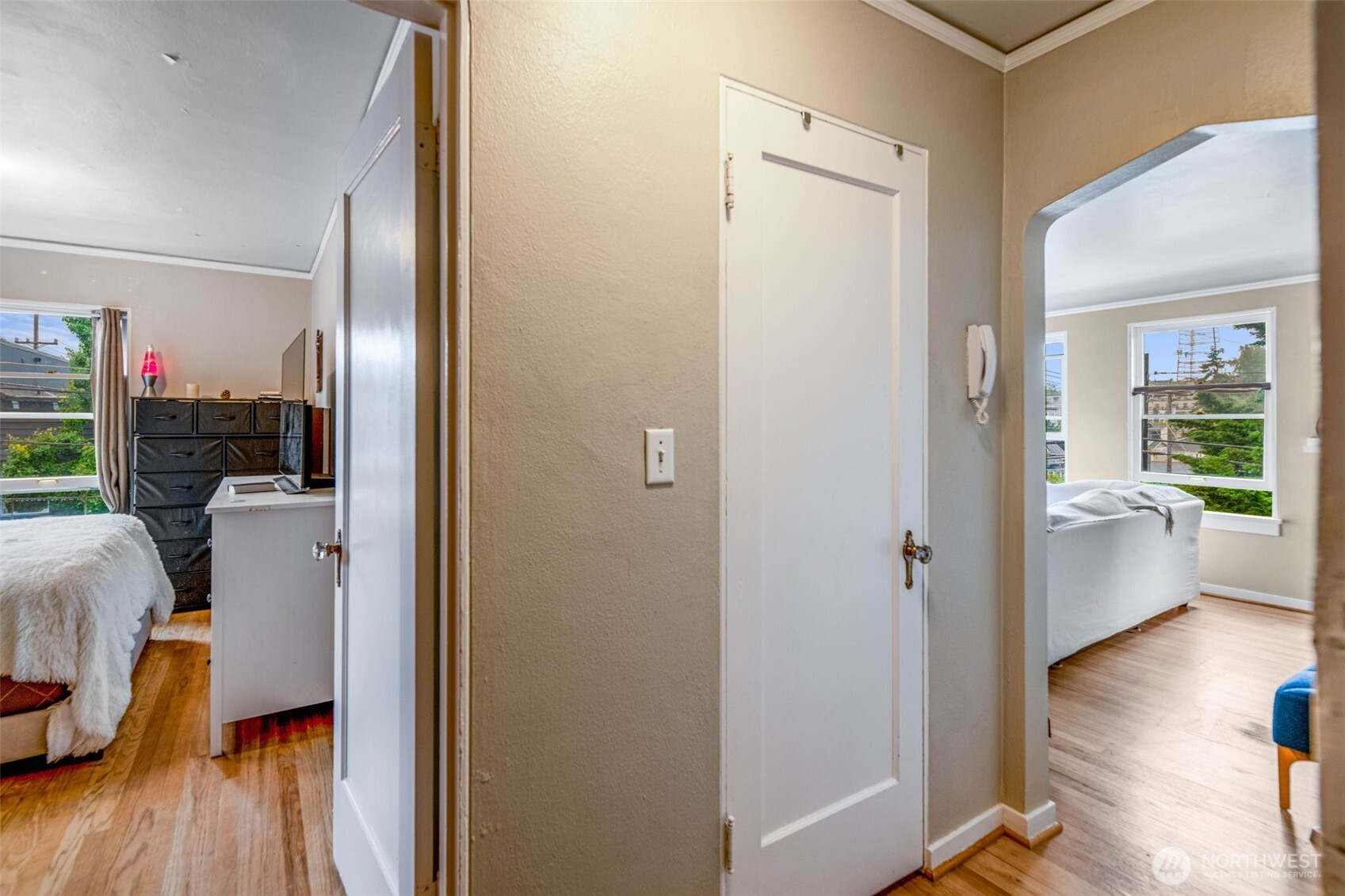 1427 3rd Avenue W 8