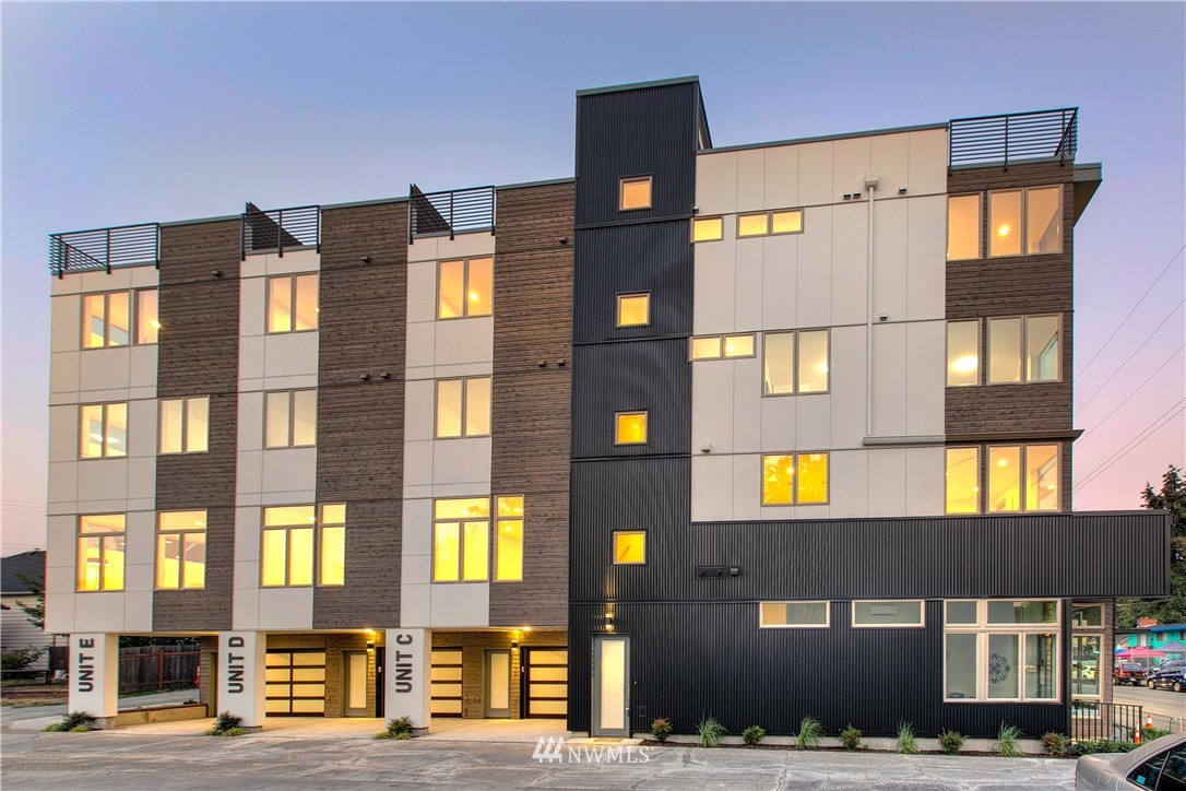 4508 S Orcas