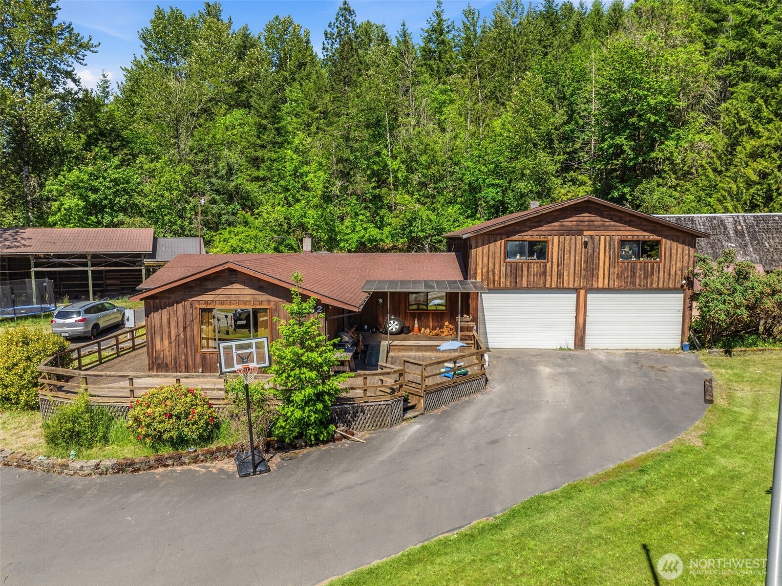 5352 Spirit Lake Highway